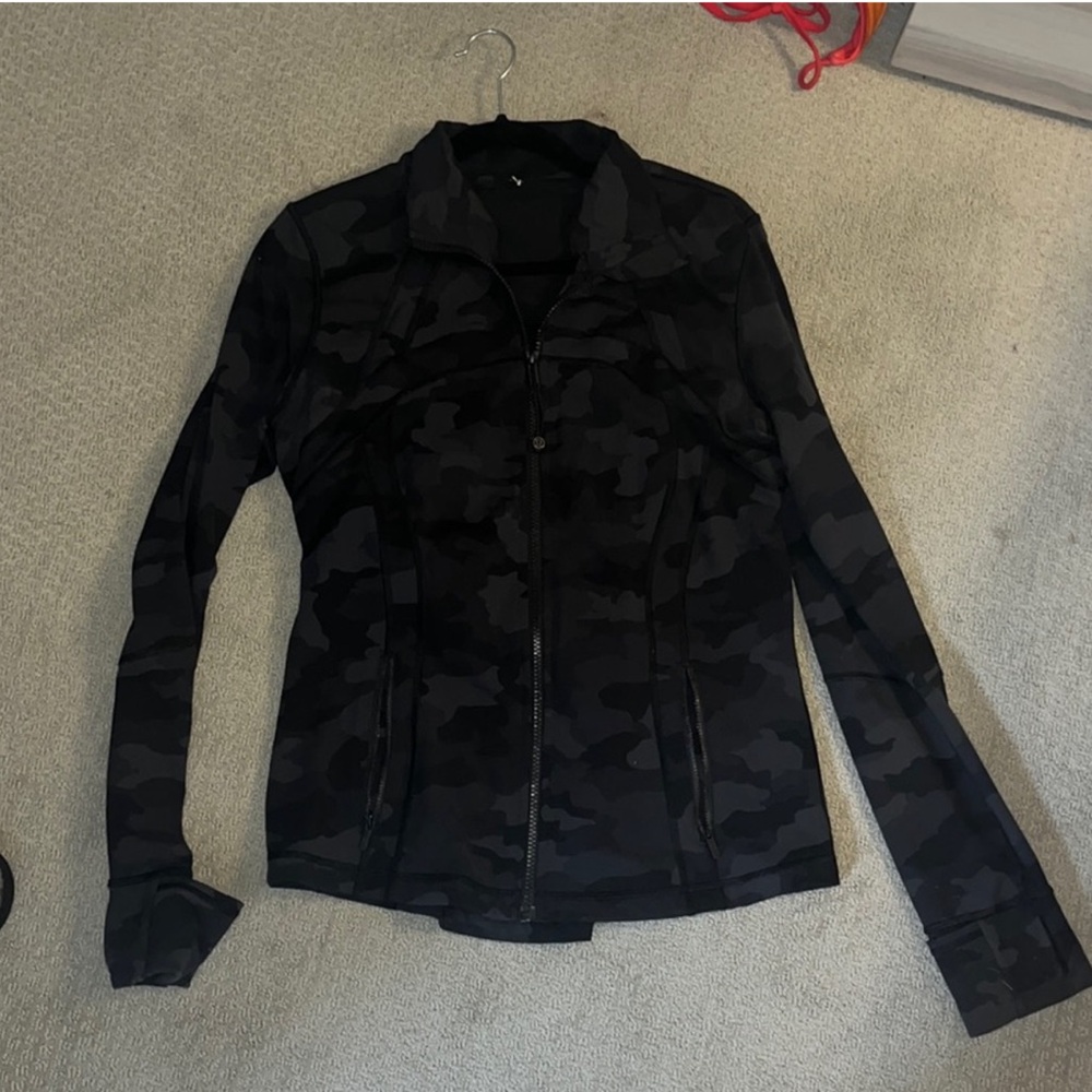 Lululemon Black Camo Women's Zip-Front Jacket